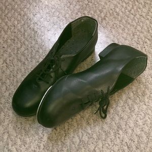 Black Capezio tap shoes size approx 9.5M